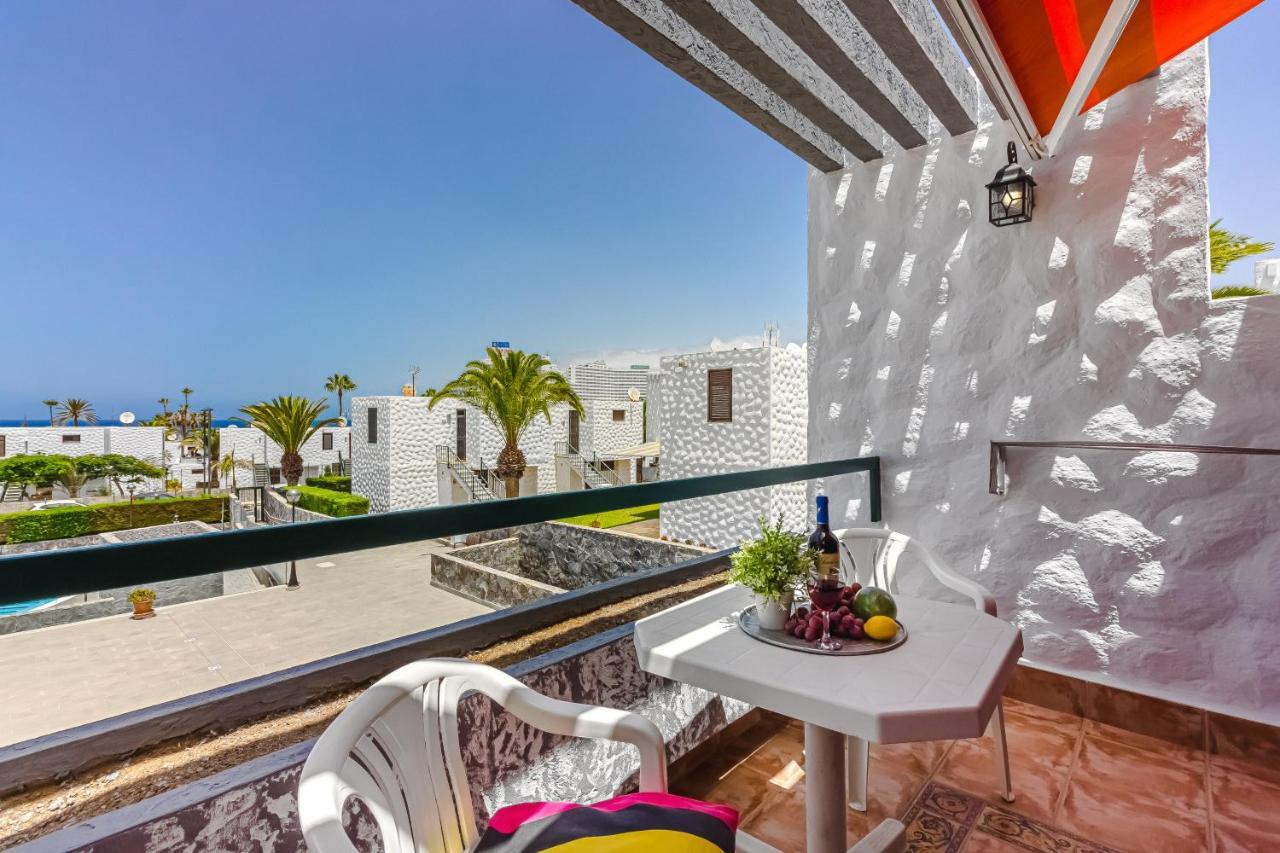Apartment Apart America - 150 Meters From The Beach, Free Wi-Fi Arona  Zewnętrze zdjęcie