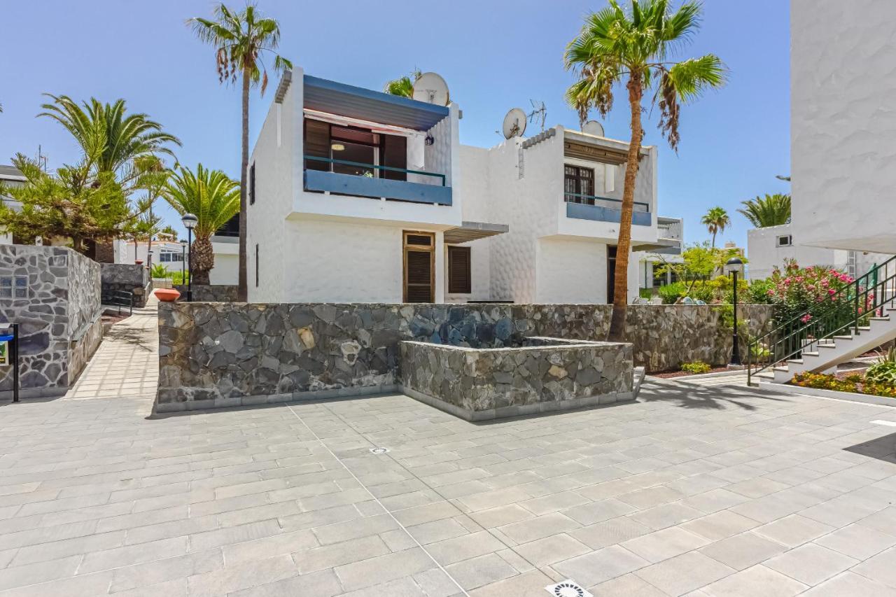 Apartment Apart America - 150 Meters From The Beach, Free Wi-Fi Arona  Zewnętrze zdjęcie