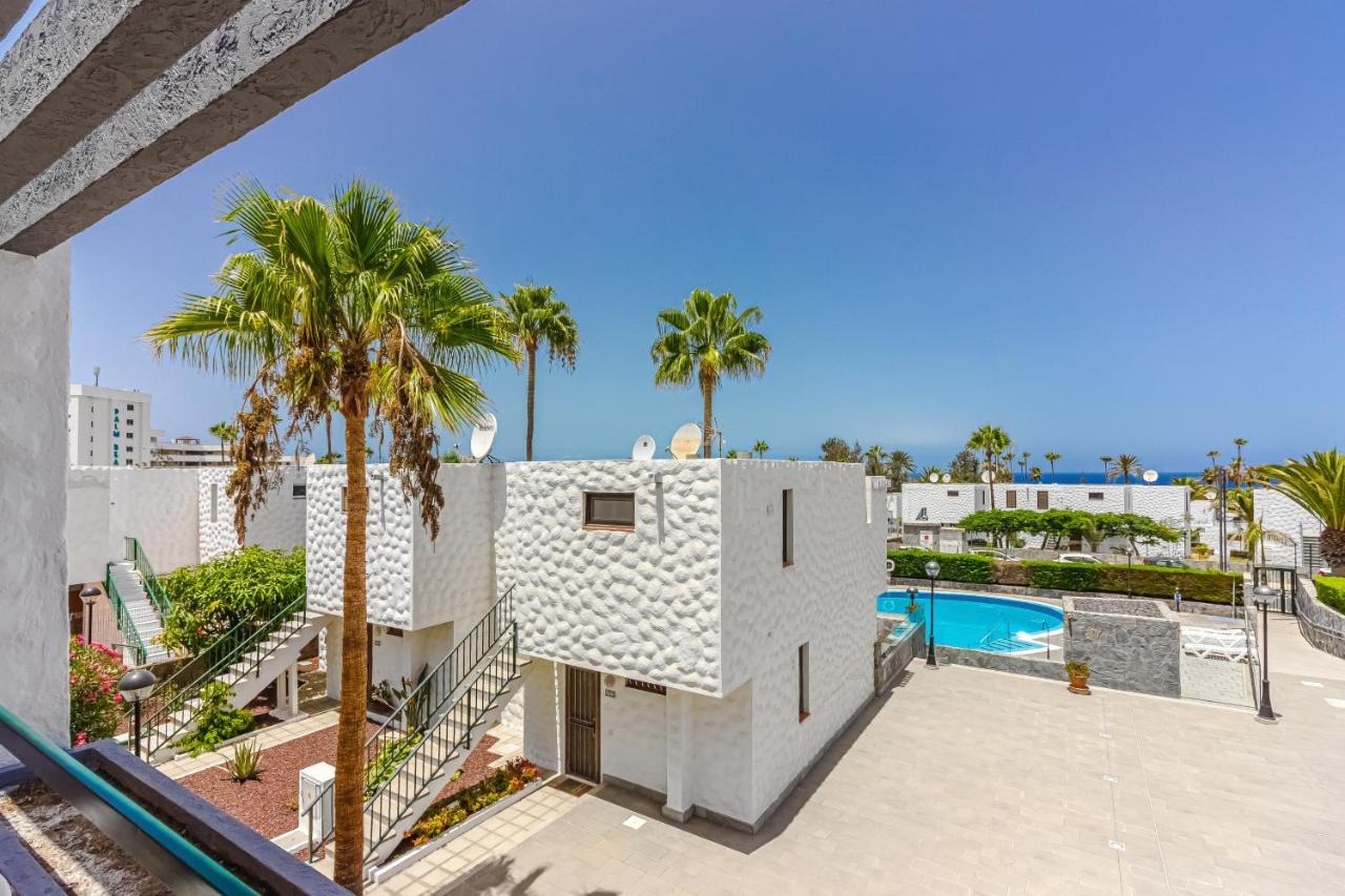 Apartment Apart America - 150 Meters From The Beach, Free Wi-Fi Arona  Zewnętrze zdjęcie